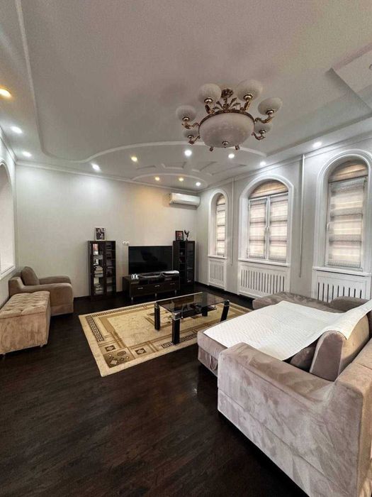 Аренда Евро дома , Яккасарайский район 4,6 соток 10 комнат ( н715 )