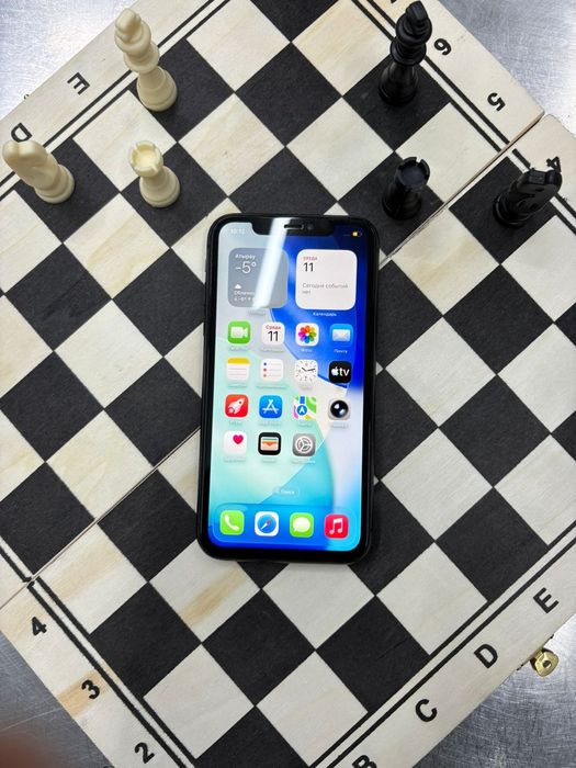 iPhone 11 128гб 100%