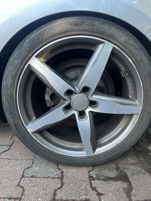 Джанти с гуми R18 5x112 ET40