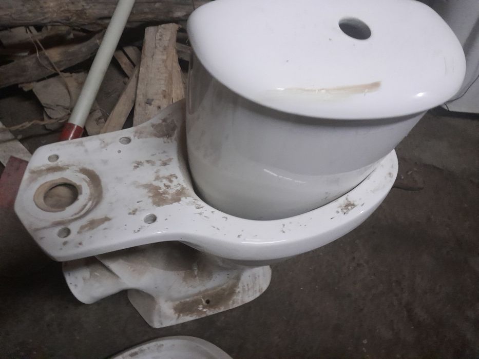 Унитаз Раквинна Унитаз