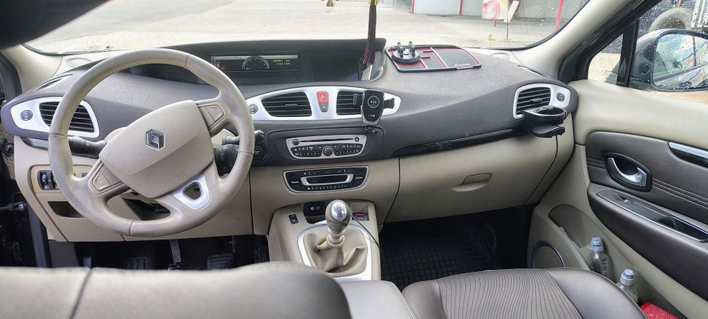 Renault grand scenic 1.9 diesel 130 cp