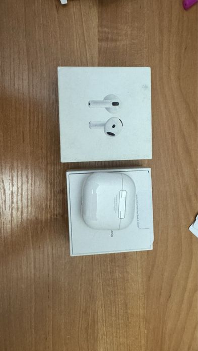 Airpods 4 (оригинал)