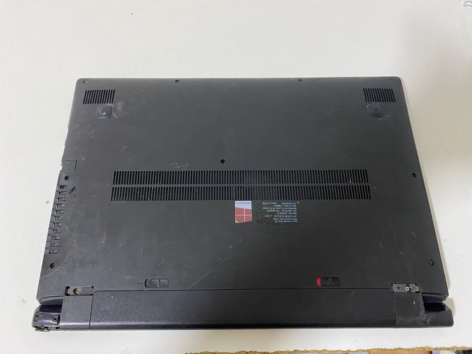 Leptop Lenovo i3