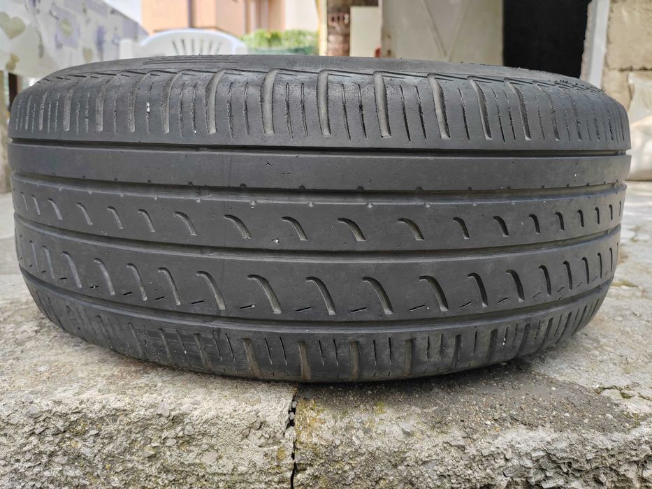 215/55/17 1бр.Pirelli гума