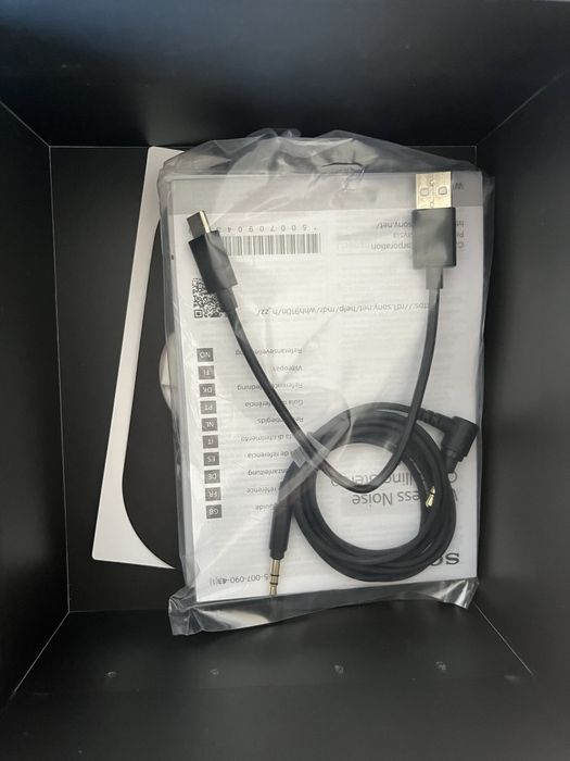 Слушалки Sony WH-H910N