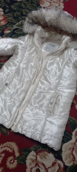 Куртка на девочку 6/8 лет