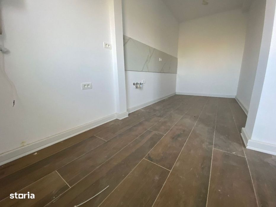 Apartament 3 camere, semidecomandat,62 mp utili, parter-Torontalului