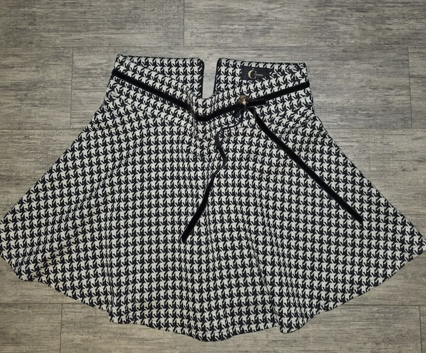 Пола Christine  M р-р