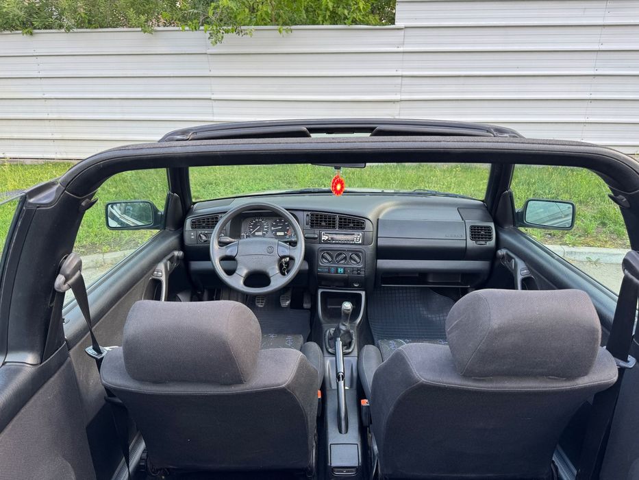 Ford Fiesta VW Golf 3 Cabrio 1.8 benzină an 1995