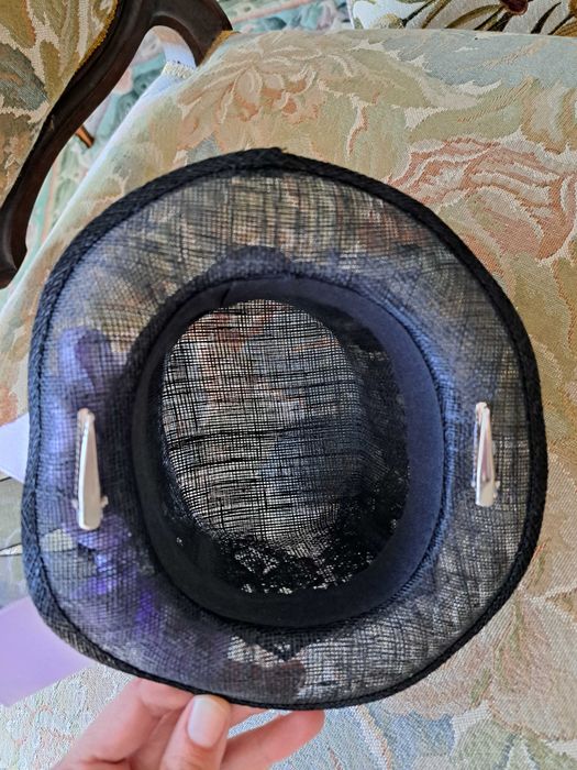 Аксесоар за коса с камея