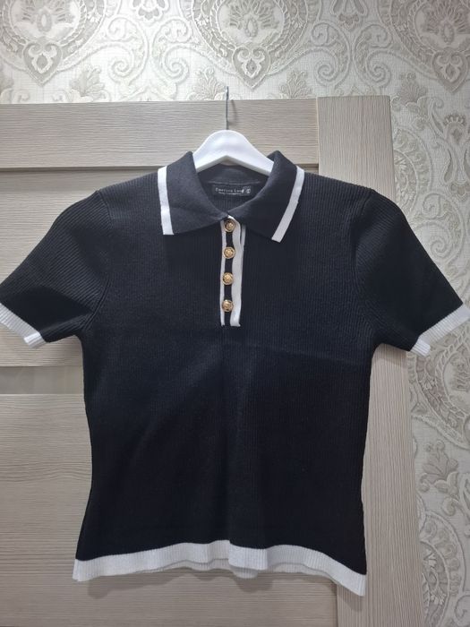 Продам женские кофты