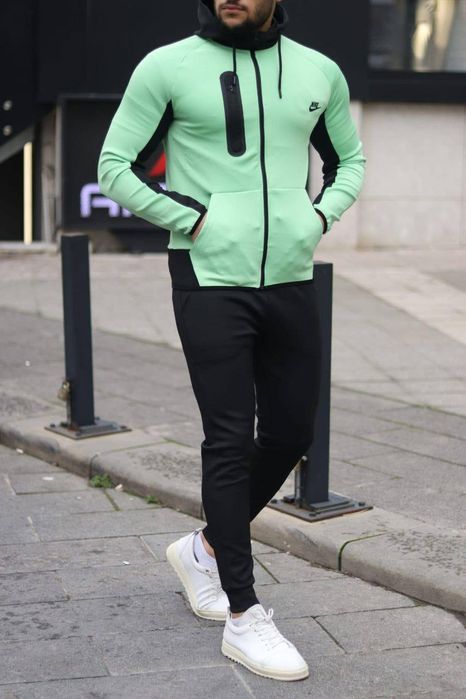 Treninguri Nike silon
