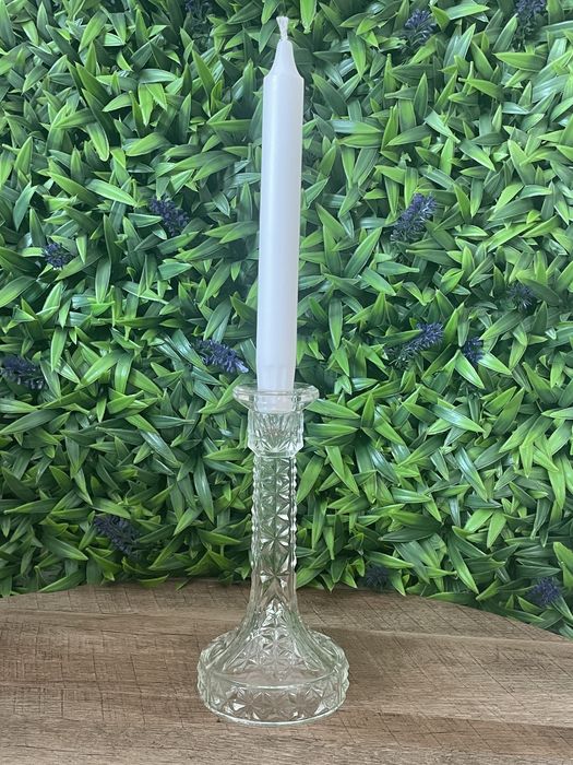 Sfeșnic elegant pentru lumanare