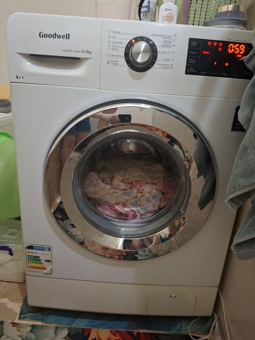 Стиральная машина Goodwell 6 кг (GWM-611W/H) в отличном состоянии