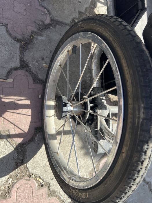 Продам детскую коляску