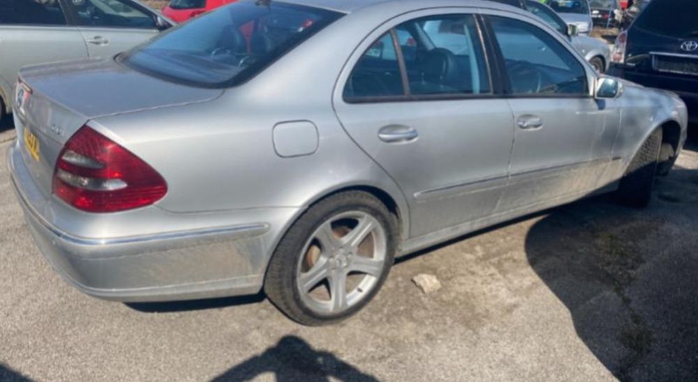 Mercedes-Benz E 320 Мерцедес Е 320, 270, 220