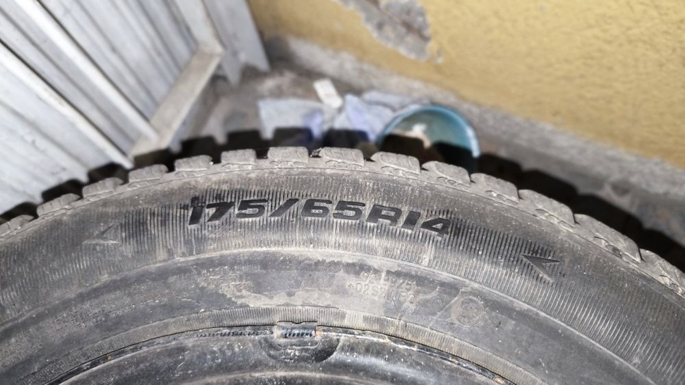 Зимни и летни гуми 14" 18"