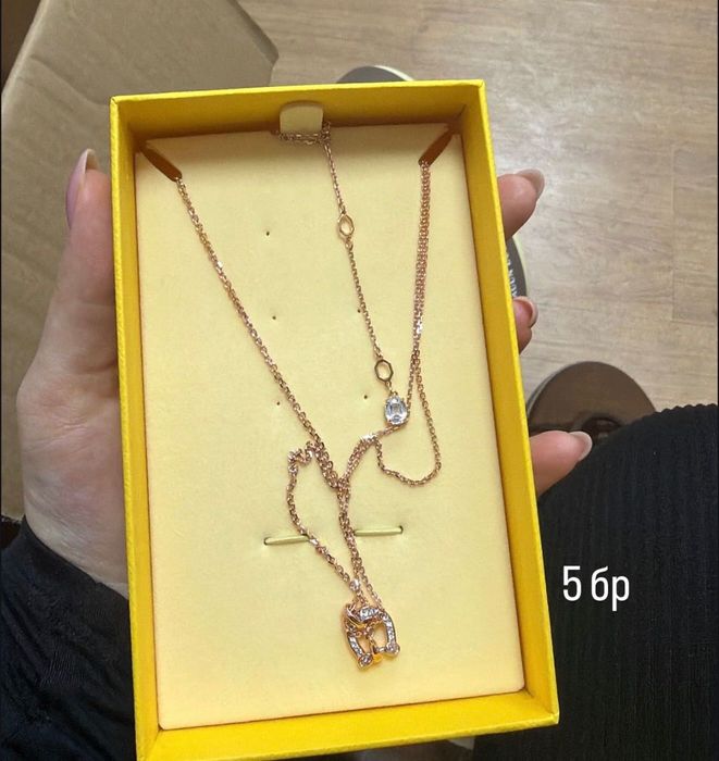 Колие Swarovski Ново