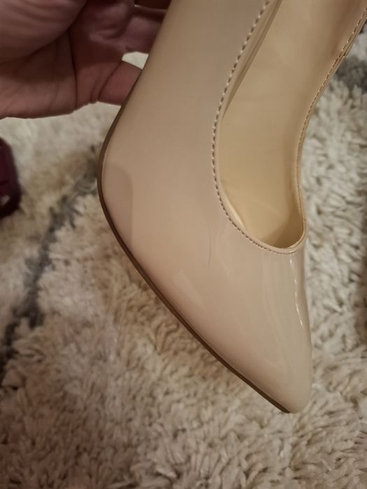 Pantofi stiletto bej Graceland 39