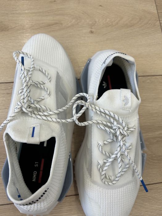 Продам кроссовки