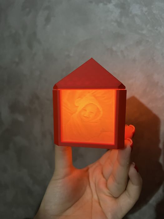 Mărturii Nuntă/Botez Personalizate -Căsuță 3D cu Litofan