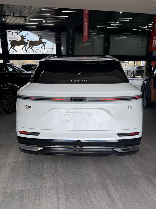 Zeekr 7X restyling 2026 года