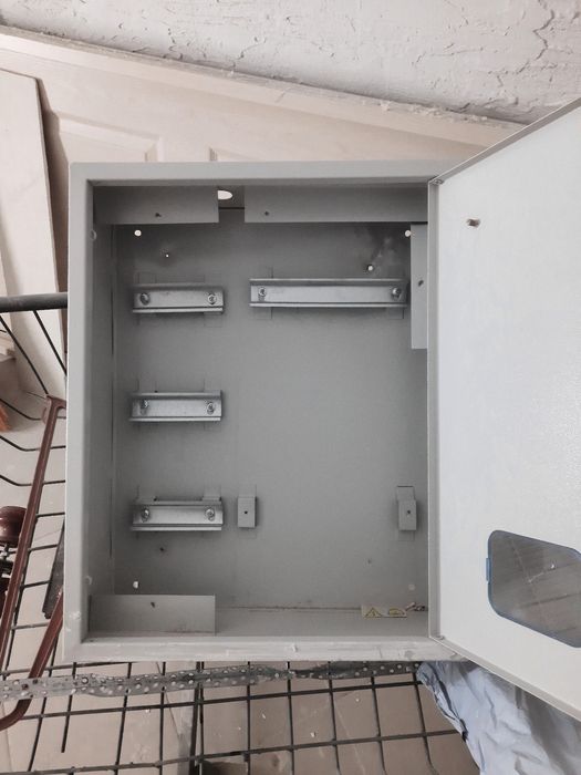 Продам электрический шкаф