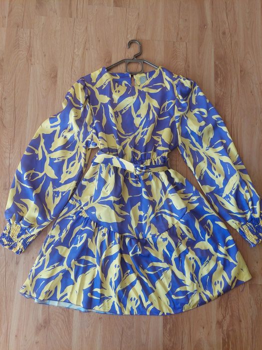 Чисто нова дамска рокля