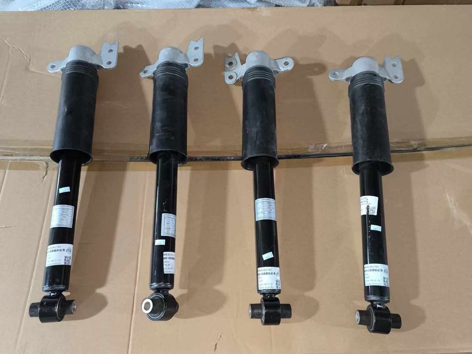 Amarzatir GM original uz Equinox Malibu Treker Onix