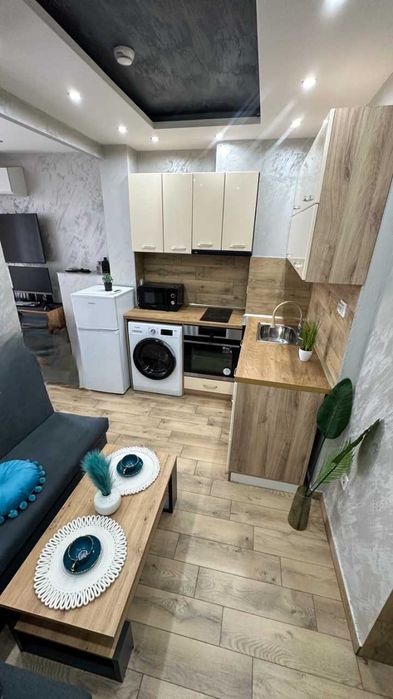 Дава се под наем Едностаен апартамент в София, Малинова долина - 45 кв.м за 433.5 € - Снимка #2