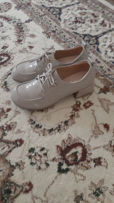 Женская      обувь