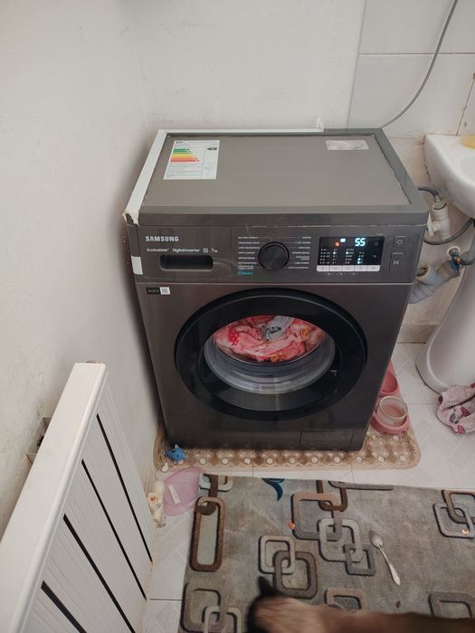 Samsung кир ювиш машинами тез ва арзон сотилади холати янги 3ой булди