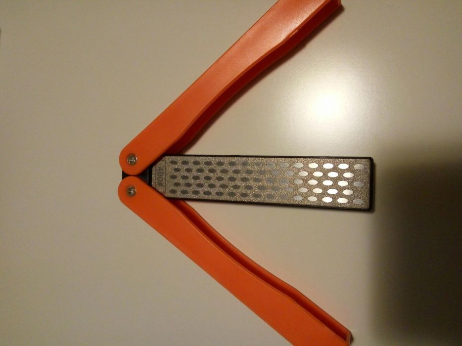 Диамантено точило за ножове с двустранен грит плочка с нова промо цена