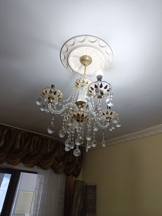 Люстра 4 рожковая