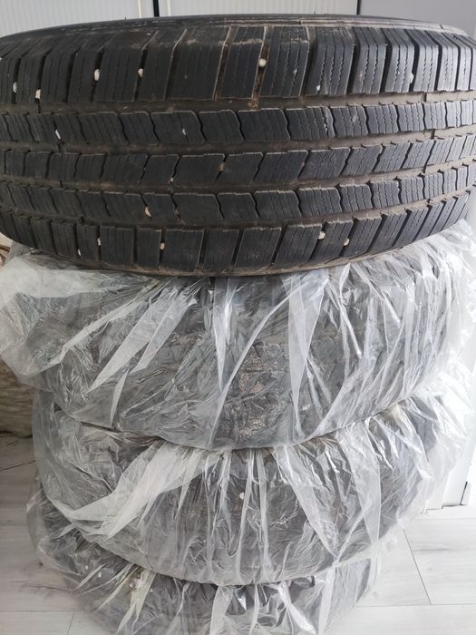 Шины зимние комплект Мишлен. В отличном состоянии.