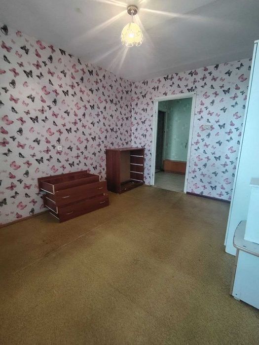 Продам 2 комнатную квартиру