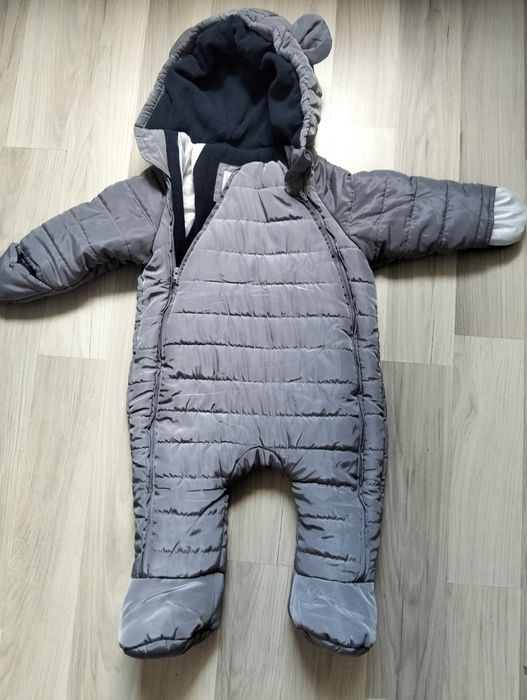 Combinezon gri 9-12 luni