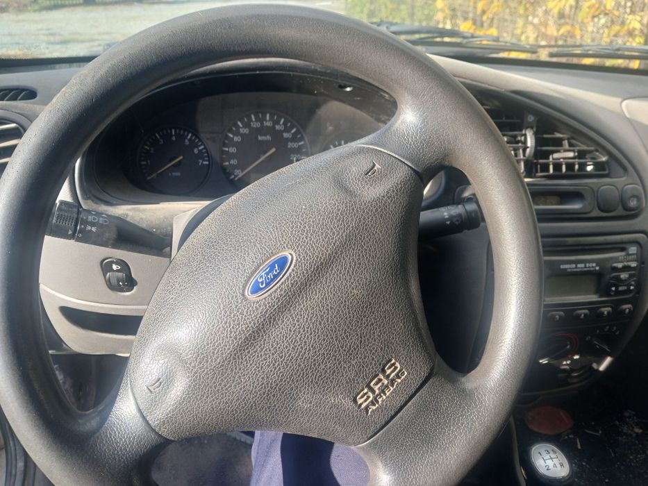 FORD Fiesta 2003 — imagine 5