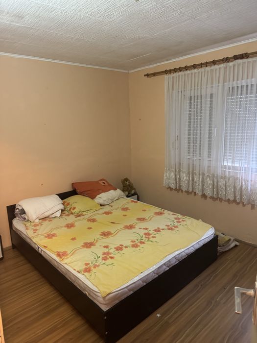 Vanzare apartament cu 3 camere