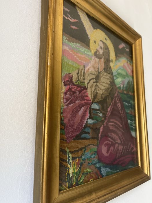 Goblen religios cusut manual, Isus in rugaciune, rama veche aurita
