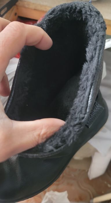 Ичлари мехлик этик 2 дона 44-43 размерлардан, янги ишлатилмаган...