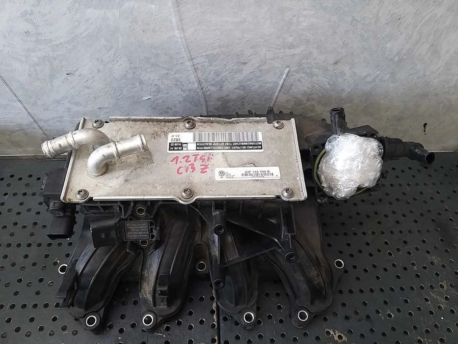 Galerie admisie cu radiator racire 1.2 tsi skoda fabia 2 03f129711h 0261230267 03g906051d 03f145749b