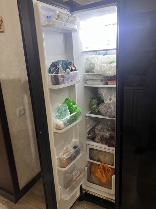 Продаю холодильник самсунг