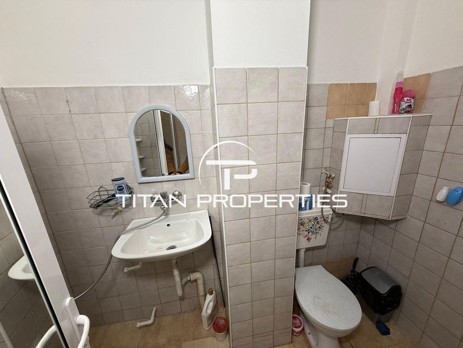 Дава се под наем Двустаен апартамент в Бургас, Изгрев - 68 кв.м за 398.82 € - Снимка #9