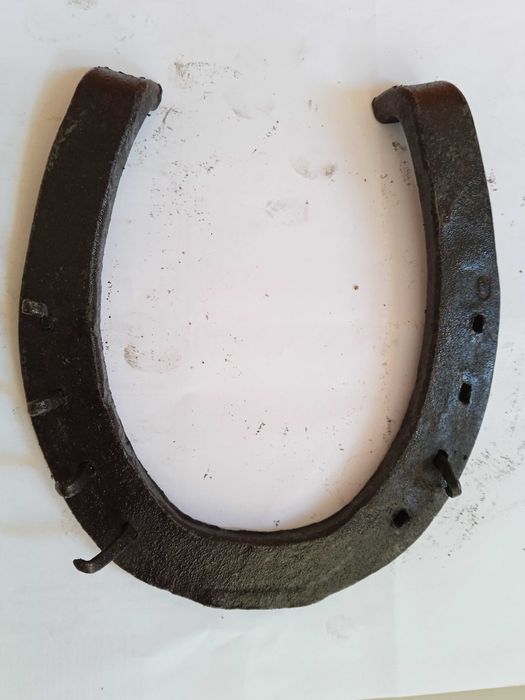 Подкова кована антик на щастие и късмет