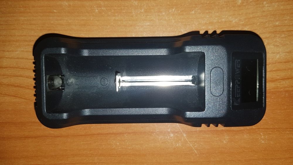 Vand incarcator baterii li-ion