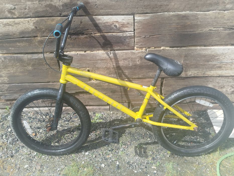 Продам  бмх haro