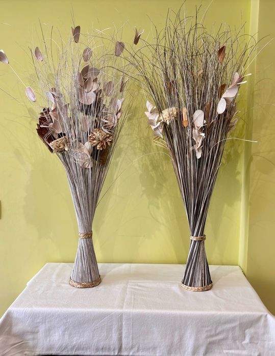 Декорация: сноп, плата, панерки и сухи цветя