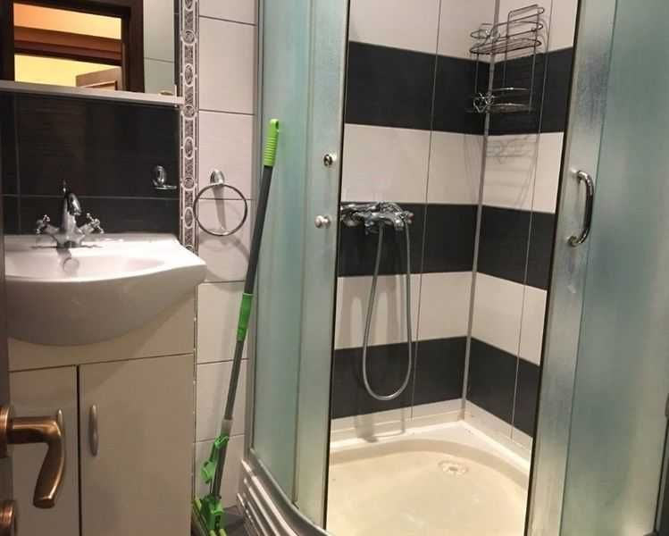 Дава се под наем Двустаен апартамент в Бургас, Лазур - 60 кв.м за 200 € - Снимка #9