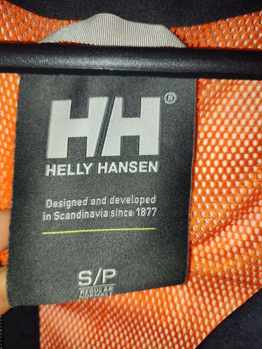 Ветровка Helly Hansen